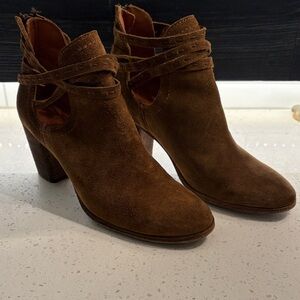 Frye Naomi Pickstitch Shootie ankle boots in brown suede.